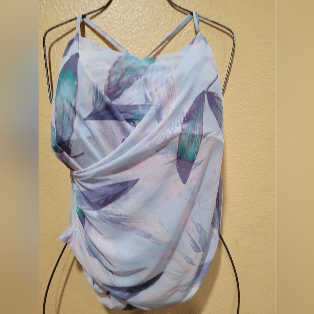 Fabletics Crop Top - image 1